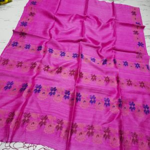 Matka Jamdani Saree Bold Flower Print